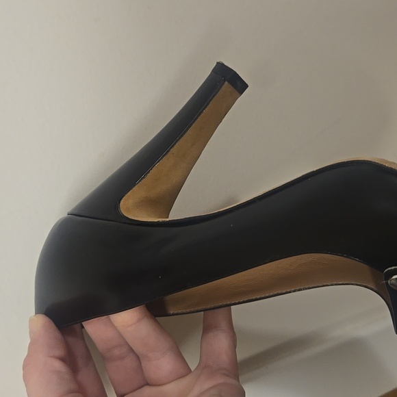Marc Jacob's 3 Strap Peep Toe Heels - Picture 13 of 16